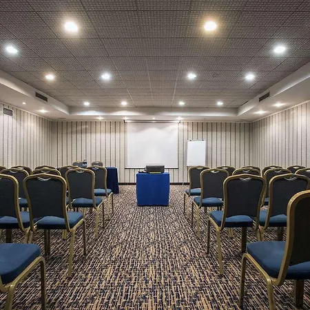 Flyon & Conference Center Bolonia